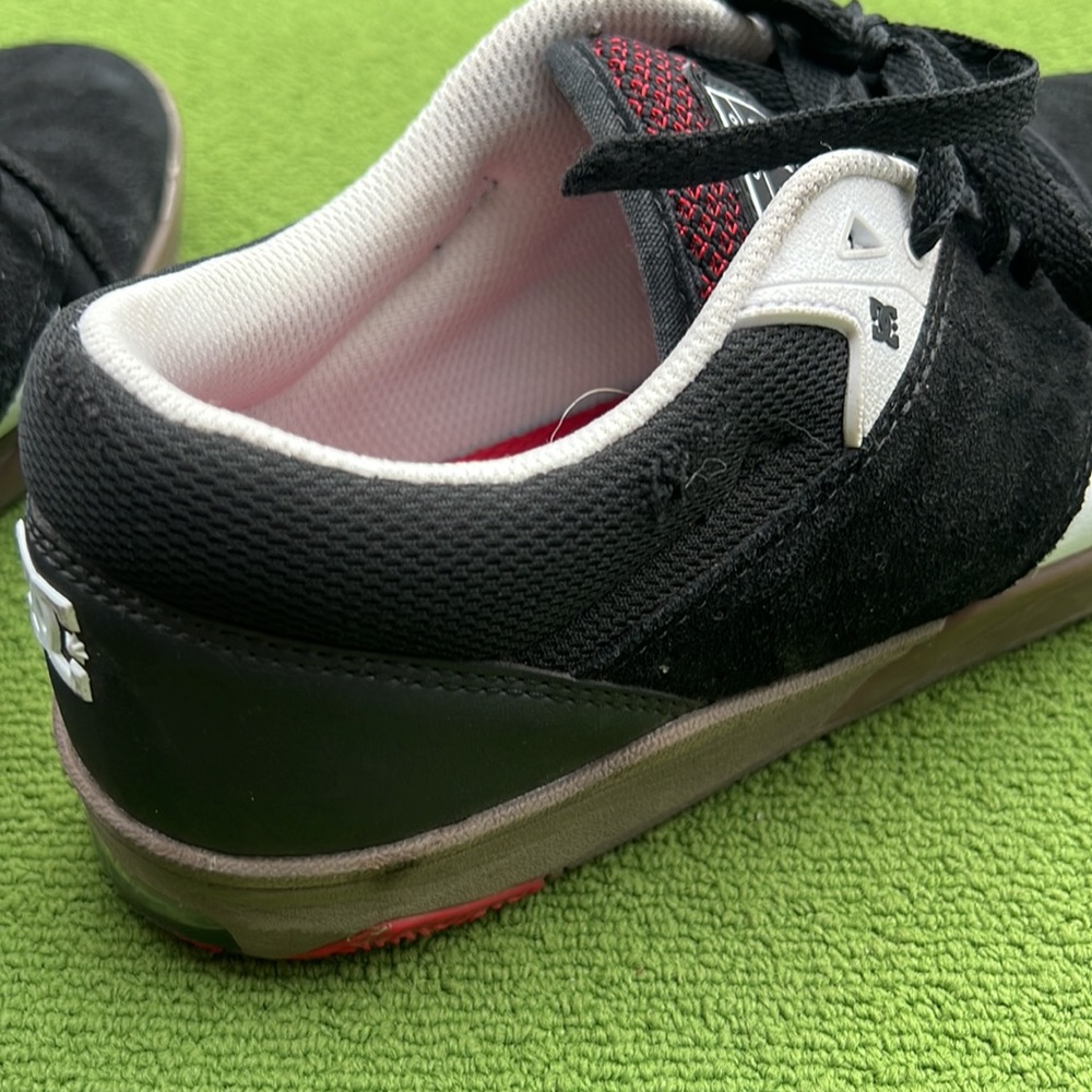 Rare DC TL19 TIAGO LEMOS SKATE SHOE - Picture 8 of 8